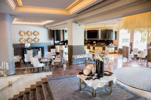 Pub/Lounge, Hotel Tres Reyes Pamplona in Pamplona