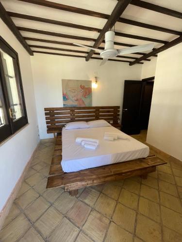 Double Room with Park View image 3