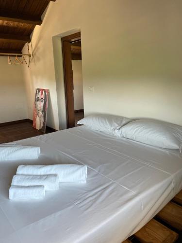 Double Room with Park View image 3