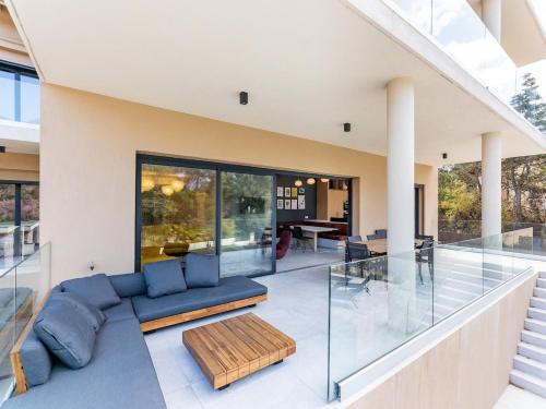 Appart Hotel 4 chambres - parking - piscine commune near La Marine