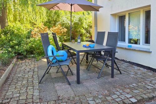 Garden, Grune Oase mit eigener Terrasse zwischen Altstadt und Hafen #1 in Senftenberg