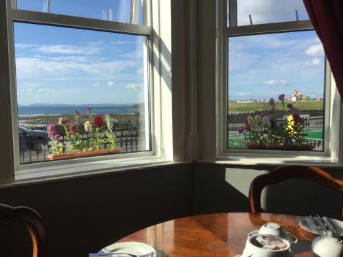 View, Rolling Wave Guesthouse in Bundoran