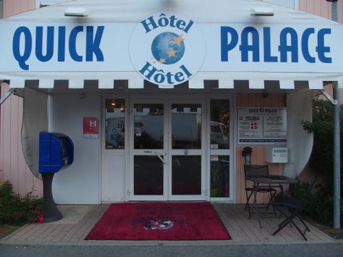 Quick Palace Vannes - 출입구