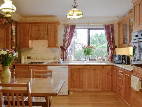 ทัศนียภาพภายนอกโรงแรม, The Bungalow in เคย์ทัน