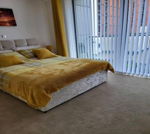 Stylish 2Bedroom Flat - City Centre - Near Leeds Station, Leeds (foto 2)