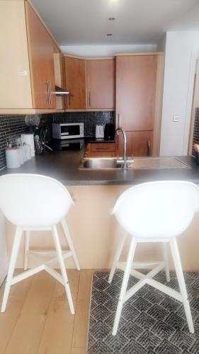 Stylish 2Bedroom Flat - City Centre - Near Leeds Station, Leeds (foto 6)