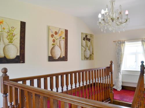A szálláshely kívülről, Cefnaire in Newtown