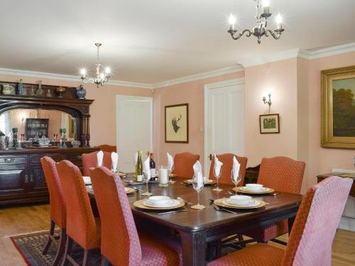 外部景觀, The Stables in 紐堡