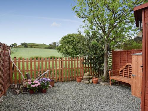 Exterior view, Rowan Cottage in Briggswath