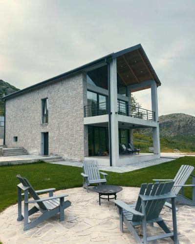 Villa Anastasia in Khornabuji