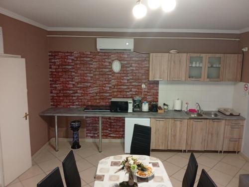 Pingpong Apartman - image 8