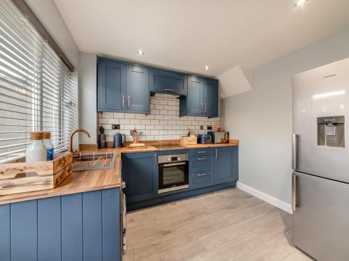 Exterior view, Druridge Hideout in Broomhill