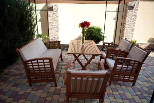 Odeska Astoria Arcadia Hotel in Odessa