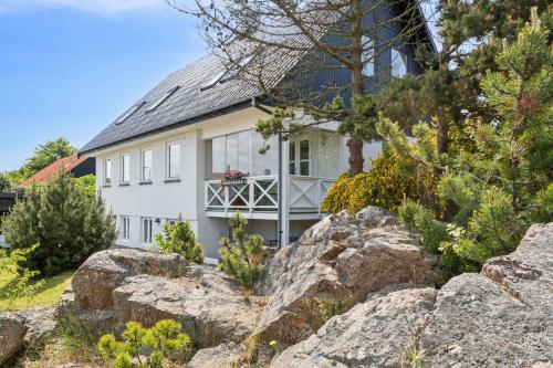 Facilities, Idyllic Cliffside Villa With Stunning Sea Views in Sandvig