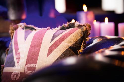 Pentahotel Prague - image 3