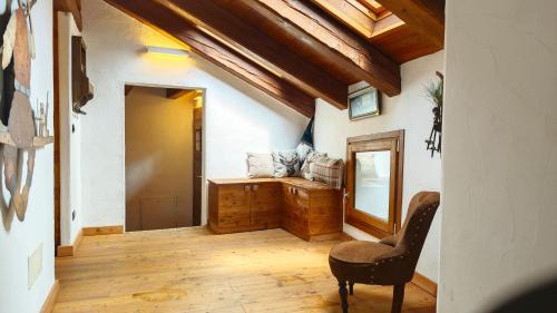 Hostdomus - La Maison di Billy in Sestriere