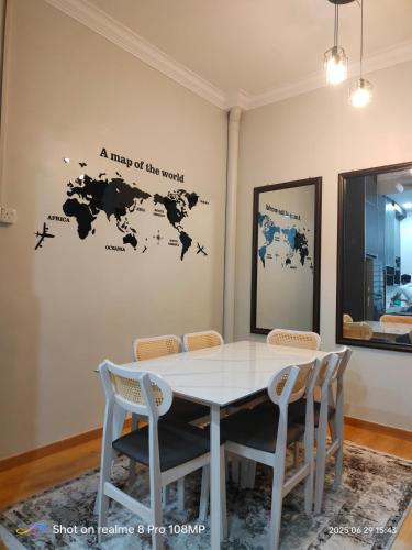 Homestay Saujana Hill in กัวมูซาง