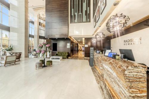 Lobby, Radisson Blu Dubai Canal View in Business Bay