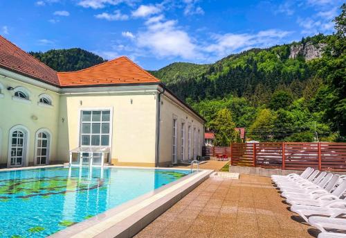 Spa, 瓦納托魯爾旅館 (Pensiunea Vanatorul) in 伯伊萊圖什納德