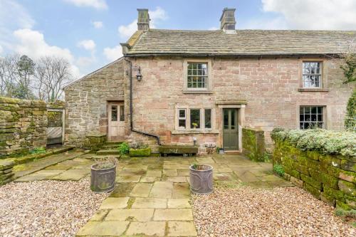 บริการและสิ่งอำนวยความสะดวก, Elton House in เอลตัน