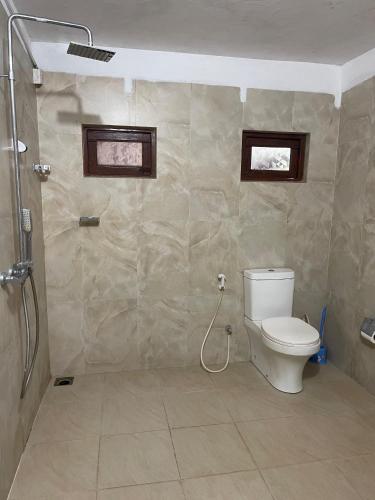 Standard Double Room image 7