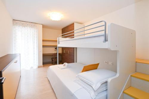 Apartment image 2
