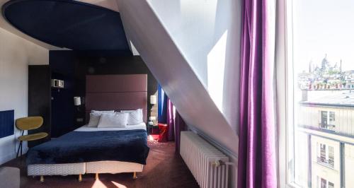 room detail thumbnail 1
