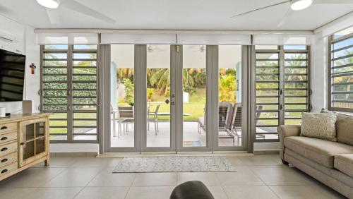 Sunset Village Oceanview Retreat - image 4