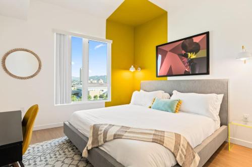 Designer Stay in Arts District, Walk to Little Tokyo, Los Angeles