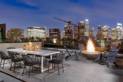 Skyline Haven Near Dodger Stadium with Views - image 5