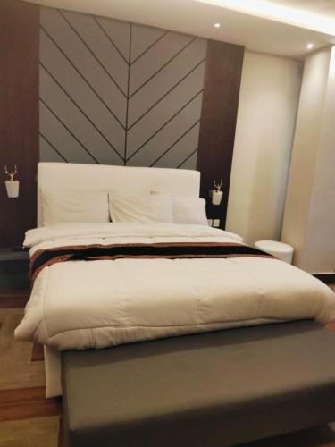 Hotel 44 - image 6