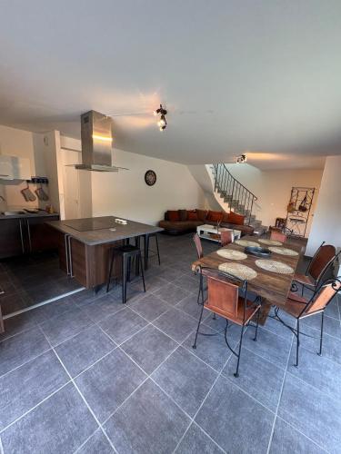 La Felicita-Independent House-Terrace-8 Pers in Saint-Jean-de-Maurienne