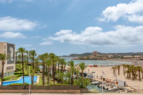 K-BAY by Nuka Homes in Platja de l'Arenal