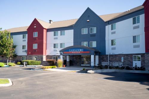 Candlewood Suites Boise - Towne Square, An Ihg Hotel