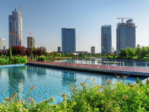 Apartment Mirabad Avenue