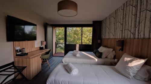 1 double bed, 1 sofa bed