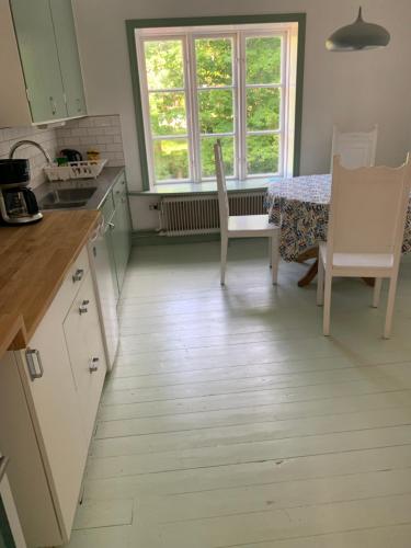 Bo på Bigård Eke Gamla Skola (Bo pa Bigard Eke Gamla Skola) in 哈夫德姆