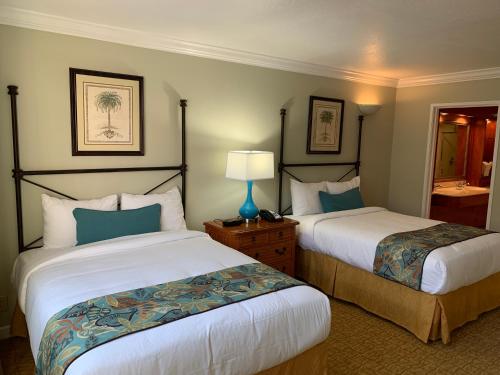 Palm Beach Shores Resort and Vacation Villas