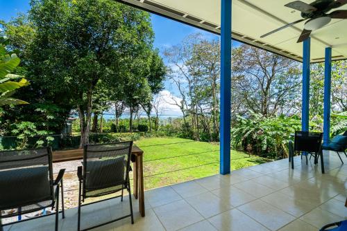 Ocean View Modern dreamhouse 2 in Pavones