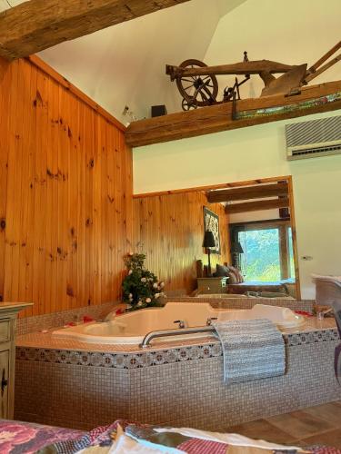 HIllside Farm B & B – Mount Joy, PA