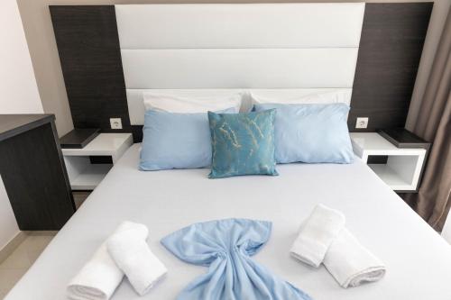 One-Bedroom Apartment image 10