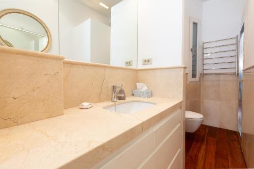 Three-Bedroom Premium Apartment image 10