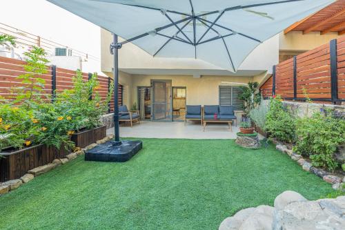 Garden, Oriti in Harduf