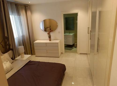 Two-Bedroom Apartment image 5
