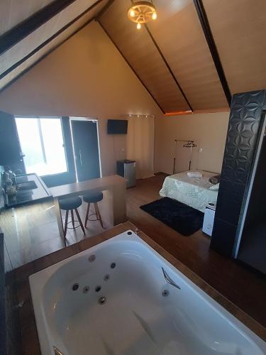 Chalé Montanhez hidromassagem piscina (Chale Montanhez hidromassagem piscina) in 高卡帕拉奧
