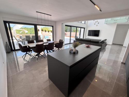 Közös társalgó / TV, Villa Lustria in Strmac