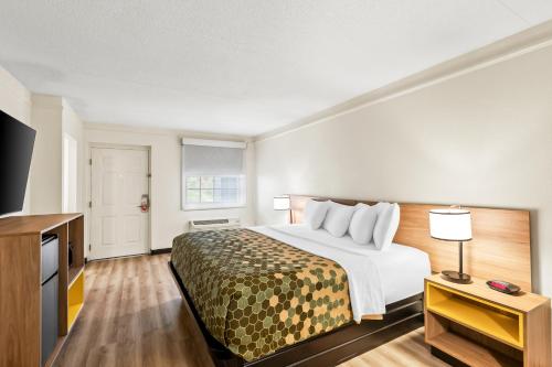 La Quinta Inn by Wyndham Augusta - image 15