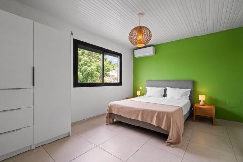 Three-Bedroom Villa image 10