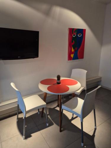 Apartment image 10