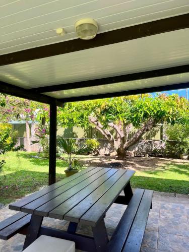  négyzetméteres, 1 hálószobás Ház 1 fürdőszobával Hauru területén (Fare Kale Tiahura) in Papetoai